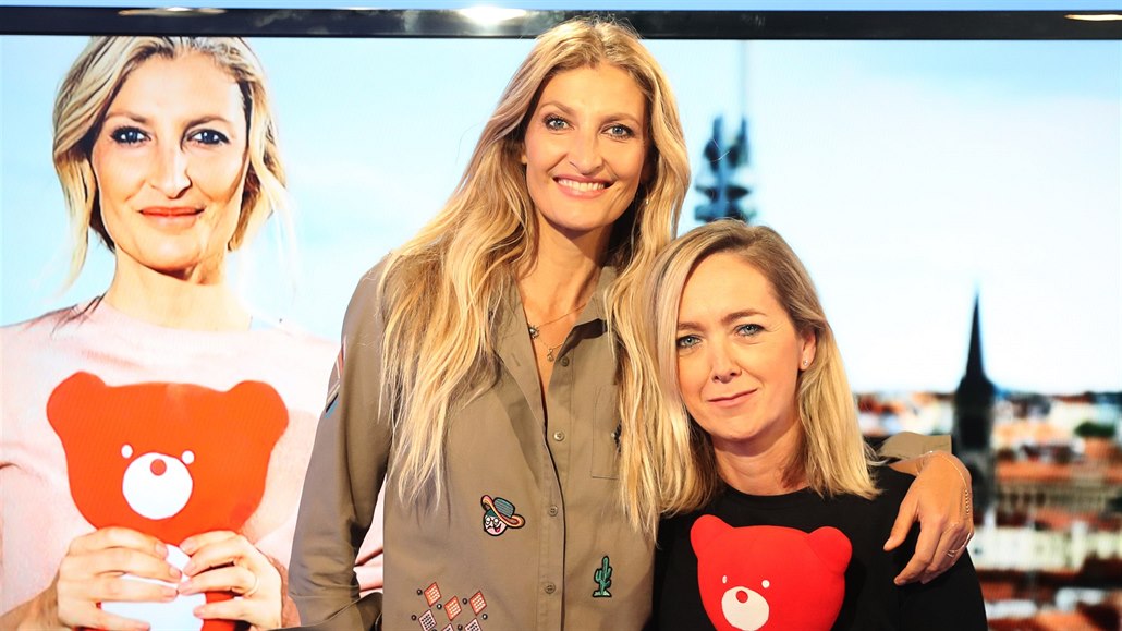 Hosty Rozstřelu byly topmodelka Tereza Maxová a Terezie Sverdlinová, šéfka... Hosty Rozstřelu byly topmodelka Tereza Maxová a Terezie Sverdlinová, šéfka...