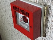 Muž si v jednom pardubickém hotelu spletl vypínač s požárním hlásičem. Muž si v jednom pardubickém hotelu spletl vypínač s požárním hlásičem.