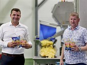 Rodinnou firmu vedou bratři Petr (vlevo) a Libor Hobžovi. Rodinnou firmu vedou bratři Petr (vlevo) a Libor Hobžovi.