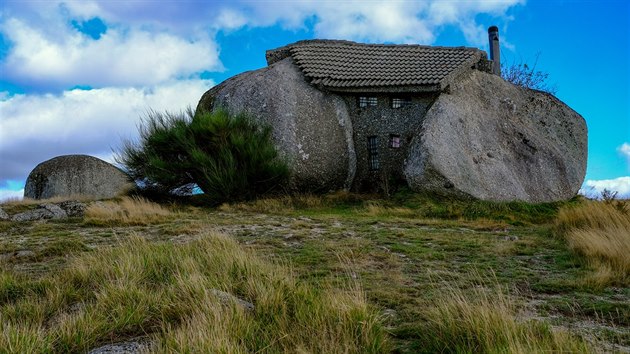Casa do Penedo stoj na pat poho Fafe v severnm Portugalsku.
