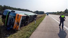 V Německu havaroval autobus společnosti, FlixBus, který mířil z Prahy do... V Německu havaroval autobus společnosti, FlixBus, který mířil z Prahy do...