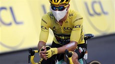 Primo Rogli, prbn vedoucí závodník Tour de France, ped startem 14. etapy.