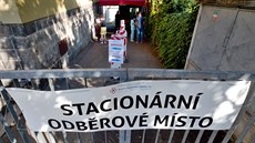 Odběrová místa v kraji podle potřeby prodlouží pracovní dobu a neskončí tak... Odběrová místa v kraji podle potřeby prodlouží pracovní dobu a neskončí tak...