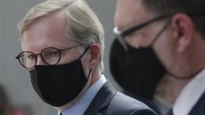 Předseda ODS Petr Fiala hovoří na tiskové konferenci strany před prvním... Předseda ODS Petr Fiala hovoří na tiskové konferenci strany před prvním...