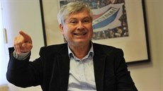 Exprimátor Ostravy Petr Kajnar se chce po šesti letech mimo politiku vrátit.... Exprimátor Ostravy Petr Kajnar se chce po šesti letech mimo politiku vrátit....