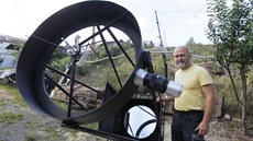 Podle wikipedického žebříčku je nový Mirčevův dalekohled s průměrem zrcadla 515... Podle wikipedického žebříčku je nový Mirčevův dalekohled s průměrem zrcadla 515...