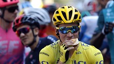 Primož Roglič na startu sedmnácté etapy Tour de France. Primož Roglič na startu sedmnácté etapy Tour de France.