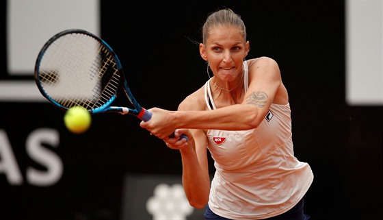 Karolína Plíková bojuje ve finále turnaje v ím.