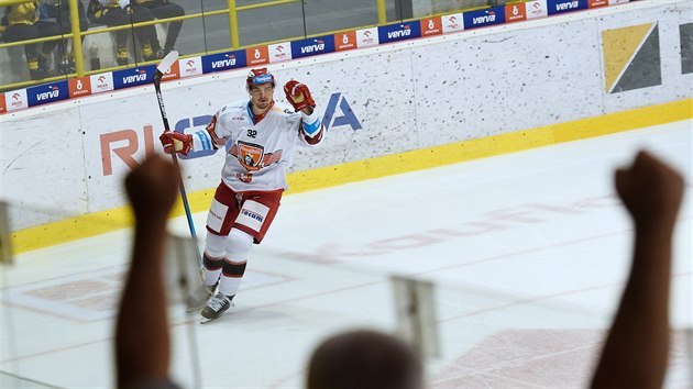 Hradecký Jakub Orsava slaví gól v zápase proti Litvínovu. Hradecký Jakub Orsava slaví gól v zápase proti Litvínovu.