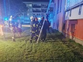 Požár technické místnosti zaměstnal hasiče krátce před půlnocí. Požár technické místnosti zaměstnal hasiče krátce před půlnocí.