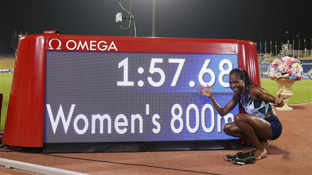 Faith Kipyegonov se v Dauh raduje z vbornho asu na 800 metr.