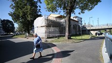 Do konce října má být nad sakristií kostela svaté Kateřiny položena nová... Do konce října má být nad sakristií kostela svaté Kateřiny položena nová...