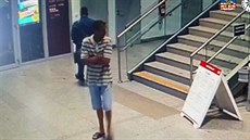 Nemrava osahával ženu se sluchátky, policie hledá svědka Nemrava osahával ženu se sluchátky, policie hledá svědka