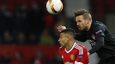 Slavia vs. Midtjylland? I Novák je zvědavý, jaký software zvítězí Filip Novák v dresu Midtjyllandu (nahoře) Jesse Lingard z Manchester United v... | na serveru Lidovky.cz | aktuální zprávy