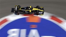 Daniel Ricciardo z Renaultu bhem tréninku na Velkou cenu Ruska F1