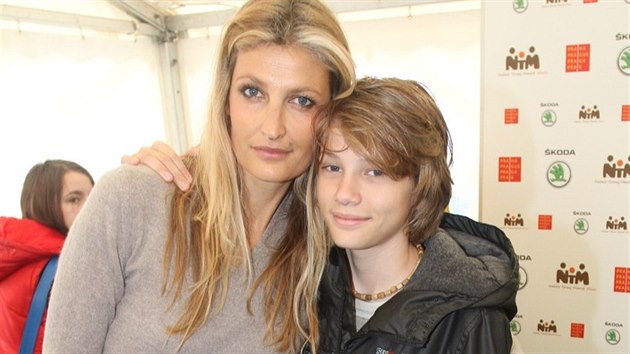 Tereza Maxov a jej syn Tobias Fetterlein (Praha, 1. ervna 2013)