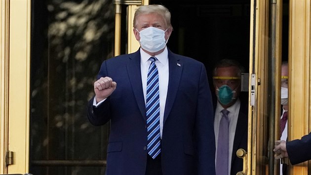 Americk prezident Donald Trump po lb koronaviru. (5. jna 2020)