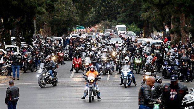 Motorksk demonstrace proti vradm farm v Jihoafrick republice. (29. srpna 2020)