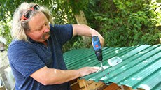 Příruční dřevník na dřevo na zátop, případně na občasné topení v krbu, vyrobíte... Příruční dřevník na dřevo na zátop, případně na občasné topení v krbu, vyrobíte...