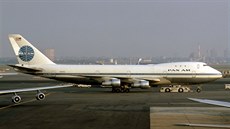 Boeing 747-121, tedy letoun stejné verze jako ten, který obsluhoval let Pan Am... Boeing 747-121, tedy letoun stejné verze jako ten, který obsluhoval let Pan Am...