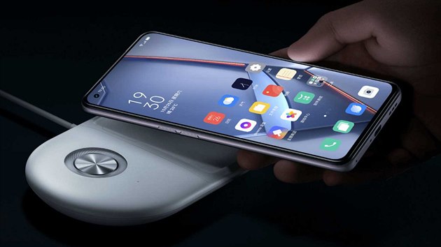 Bezdrátové nabíjení Oppo Bezdrátové nabíjení Oppo