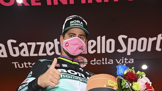 Peter Sagan se raduje z vtzstv v 10. etap Gira.