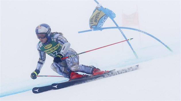 Ester Ledeck na trati obho slalomu v Sldenu