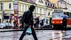 Ve středu v Česku začala platit zpřísněná opatření proti šíření koronaviru.... Ve středu v Česku začala platit zpřísněná opatření proti šíření koronaviru....