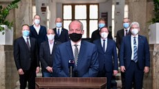 Ministr zdravotnictví Roman Prymula během projevu k národu (13. října 2020) Ministr zdravotnictví Roman Prymula během projevu k národu (13. října 2020)