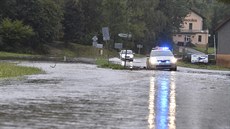 Po vydatných deštích voda zaplavila správní budovu Sloupsko-šošůvských jeskyní... Po vydatných deštích voda zaplavila správní budovu Sloupsko-šošůvských jeskyní...