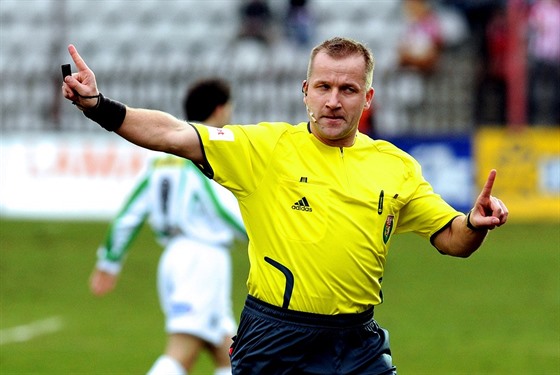 Robert Hájek na snímku z roku 2009 pi ízení ligového zápasu FK Bohemians -...