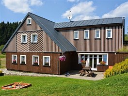 V Krkonoších hledejte filmovou chalupu Apalucha z legendárního snímku S tebou...