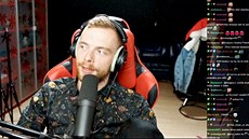 Takto Petr Jirák alias Xnapy komunikuje se svými diváky. V sloupečku na pravé... Takto Petr Jirák alias Xnapy komunikuje se svými diváky. V sloupečku na pravé...