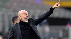 Stefano Pioli, trenér AC Milán, bhem zápasu Evropské ligy proti Spart.