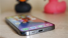 iPhone 12 Pro iPhone 12 Pro