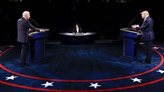 Americký prezident Donald Trump a demokratický kandidát Joe Biden se v... Americký prezident Donald Trump a demokratický kandidát Joe Biden se v...
