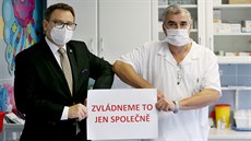 editelé Fakultní nemocnice Brno Jaroslav trba (vpravo) a Fakultní nemocnice...