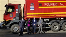 Z Rumunska v sobotu dorazilo prvních 30 plicních ventilátorů jako pomoc... Z Rumunska v sobotu dorazilo prvních 30 plicních ventilátorů jako pomoc...