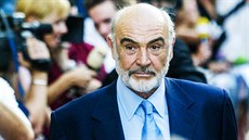 Sean Connery na evropské premiéře Ligy výjimečných v Praze (12. srpna 2003). Sean Connery na evropské premiéře Ligy výjimečných v Praze (12. srpna 2003).