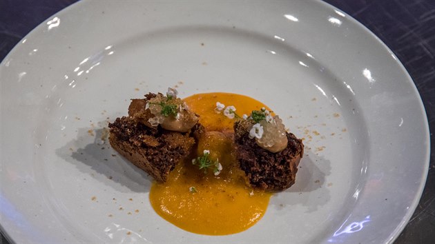 Romanův dezert: perník, foie gras a meruňková espuma