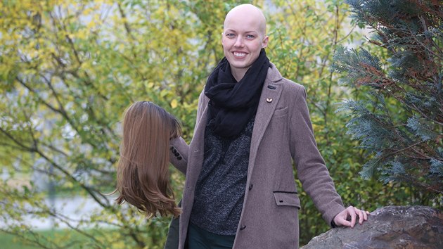 Ticetilet Tereza Drahoovsk trp alopeci. S nemoc se rozhodla bojovat. Napklad tm, e svj ivotn pbh popsala v komiksu.