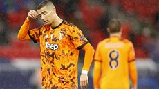 Cristiano Ronaldo z Juventusu v zápase proti Ferencvárosi. Cristiano Ronaldo z Juventusu v zápase proti Ferencvárosi.