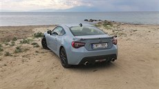 Subaru BRZ Spec. S na pláži naproti hoře Olymp. Byl jsem možná první Čech,... Subaru BRZ Spec. S na pláži naproti hoře Olymp. Byl jsem možná první Čech,...