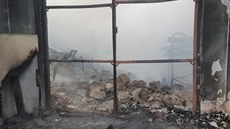 Škoda při požáru v Choustníku je odhadována na deset milionů korun. Škoda při požáru v Choustníku je odhadována na deset milionů korun.