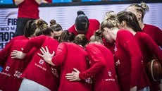 České basketbalistky před zápasem s Rumunskem. České basketbalistky před zápasem s Rumunskem.
