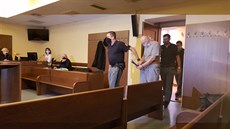 Obžalovaný Tomáš K. u Krajského soudu v Hradci Králové (9. 11. 2020) Obžalovaný Tomáš K. u Krajského soudu v Hradci Králové (9. 11. 2020)