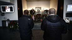Poslední rozloučení s bývalým ministrem průmyslu Janem Vrbou v krematoriu Motol... Poslední rozloučení s bývalým ministrem průmyslu Janem Vrbou v krematoriu Motol...