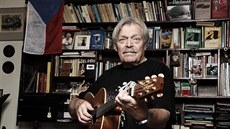 Písničkář Miroslav Paleček Písničkář Miroslav Paleček