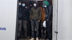 Migranti se ukrývali v srbském kamionu. Migranti se ukrývali v srbském kamionu.