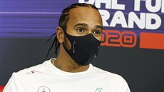Lewis Hamilton hovoří během tiskové konference v Istanbulu před závodem Formule... Lewis Hamilton hovoří během tiskové konference v Istanbulu před závodem Formule...